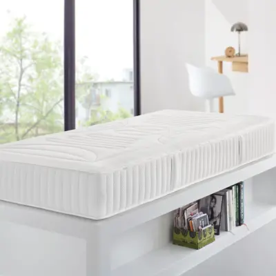 Die Lucca TTFK überzeugt durch einen ca. 22 cm hohen 1000er Tonnentaschenfederkern mit sehr hoher Punktelastizität.